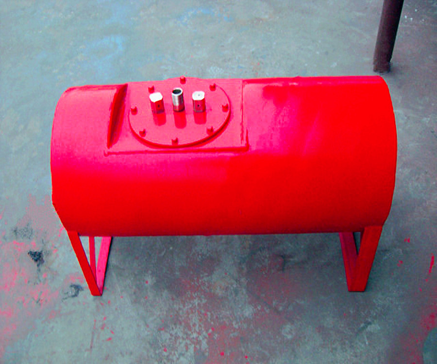 礦用負壓臥式排渣放水器的結構特點不靠花言巧語